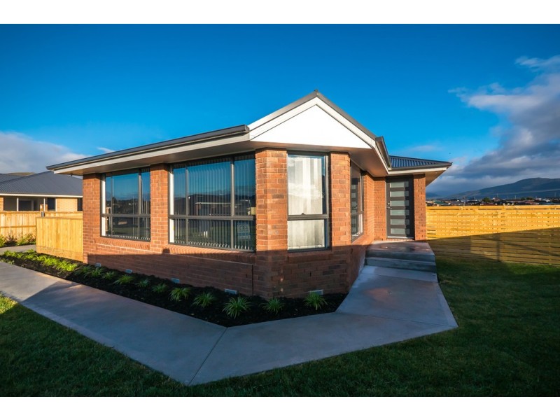 2 Dudley Drive, Brighton TAS 7030