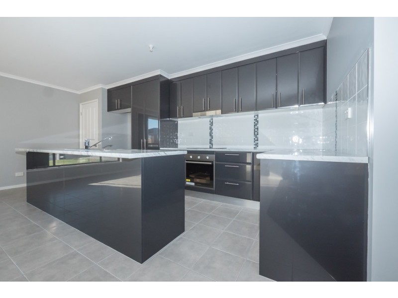 6 Dudley Drive, Brighton TAS 7030