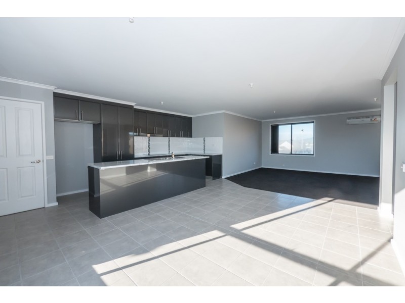 6 Dudley Drive, Brighton TAS 7030