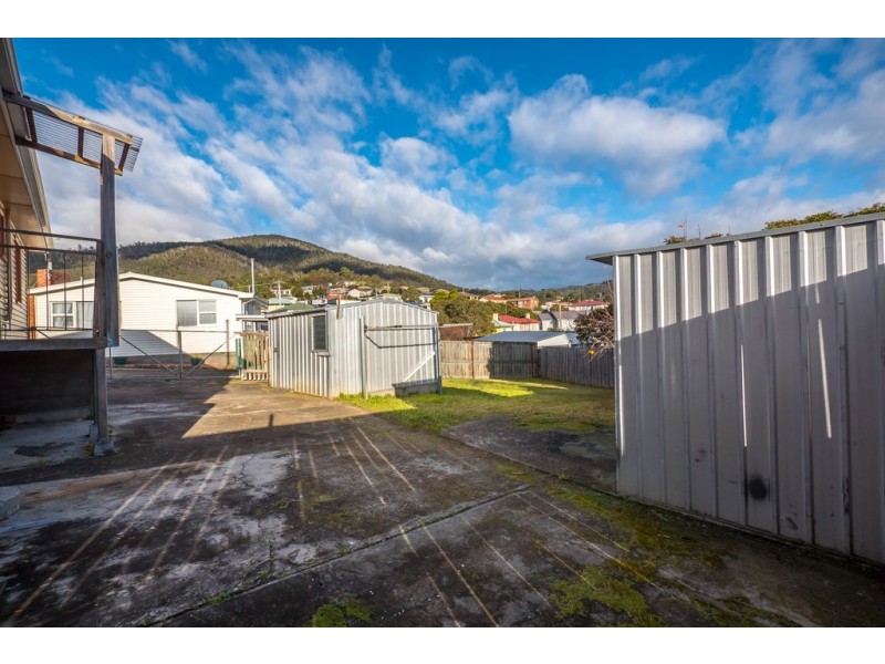 8 Allunga Road, Chigwell TAS 7011