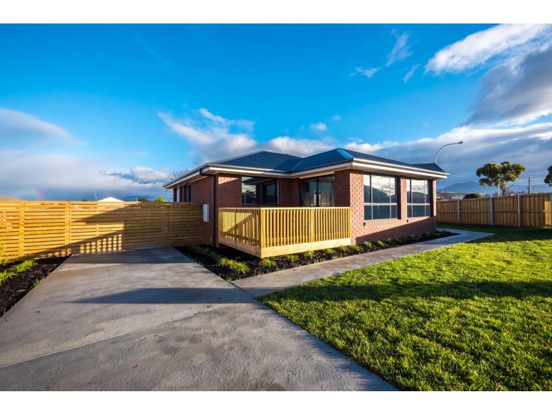 2 Dudley Drive, Brighton TAS 7030