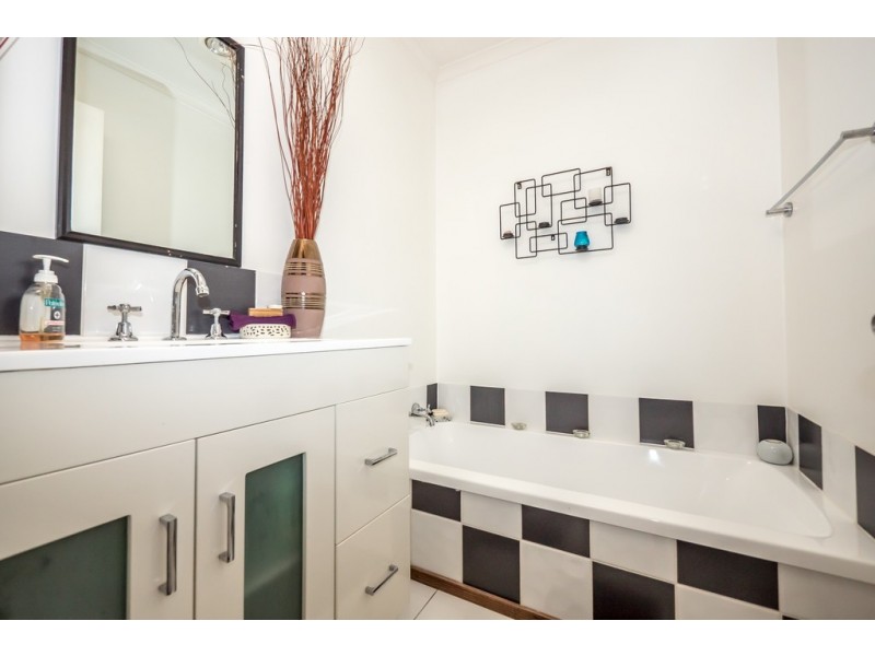 32 Thompson Crescent, Bridgewater TAS 7030