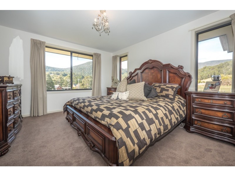 53 Mill Road, Collinsvale TAS 7012