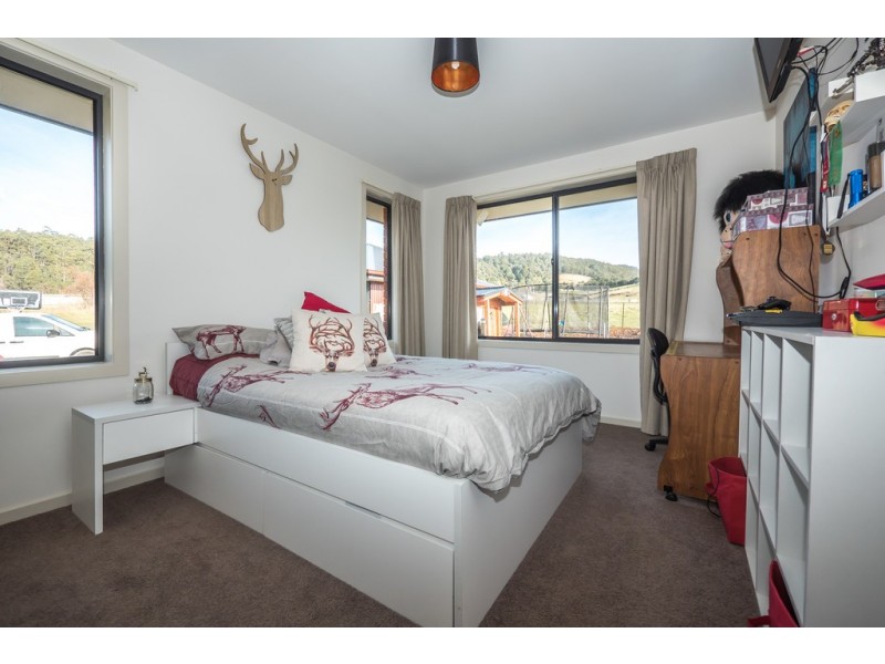 53 Mill Road, Collinsvale TAS 7012