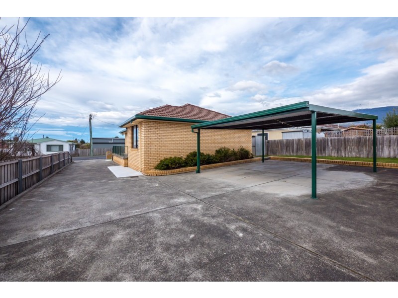 1/2A Shenstone Place, Montrose TAS 7010