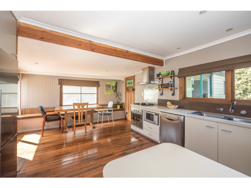 2 Hall Road, Collinsvale TAS 7012