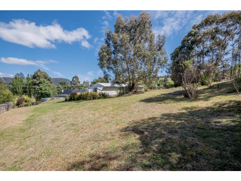 2 Hall Road, Collinsvale TAS 7012