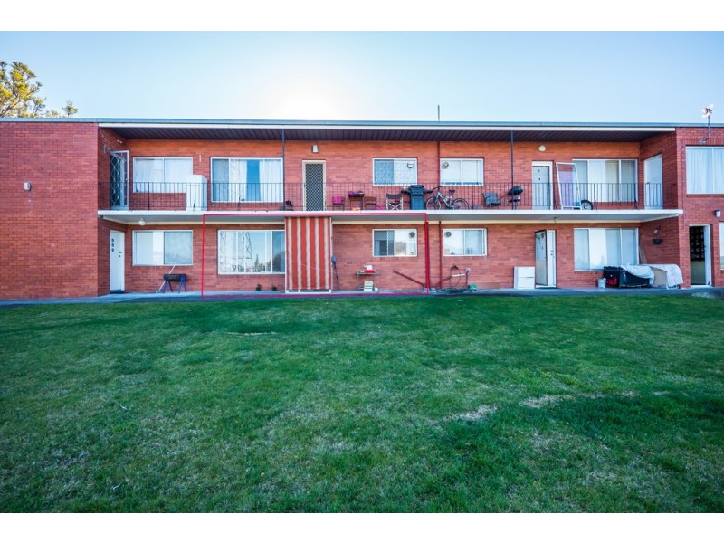 2/5 Marsh Street, New Town TAS 7008