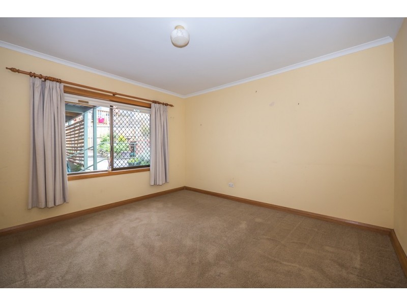 10 Fourth Ave, West Moonah TAS 7009