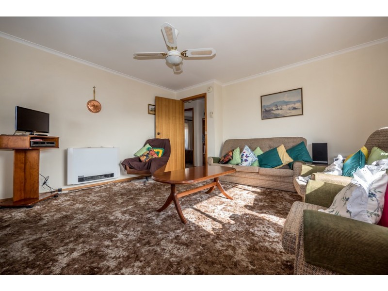 2/56 Crosby Road, Rosetta TAS 7010