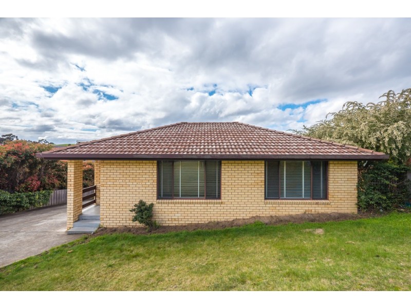 1/1 Simpson Place, Rosetta TAS 7010
