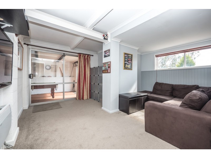 16 Lachlan Road, New Norfolk TAS 7140