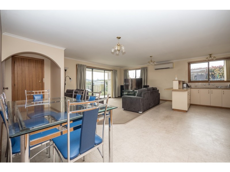 4/10 Racecourse Road, Brighton TAS 7030