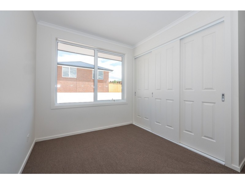 2/17a Melissa Street, Brighton TAS 7030
