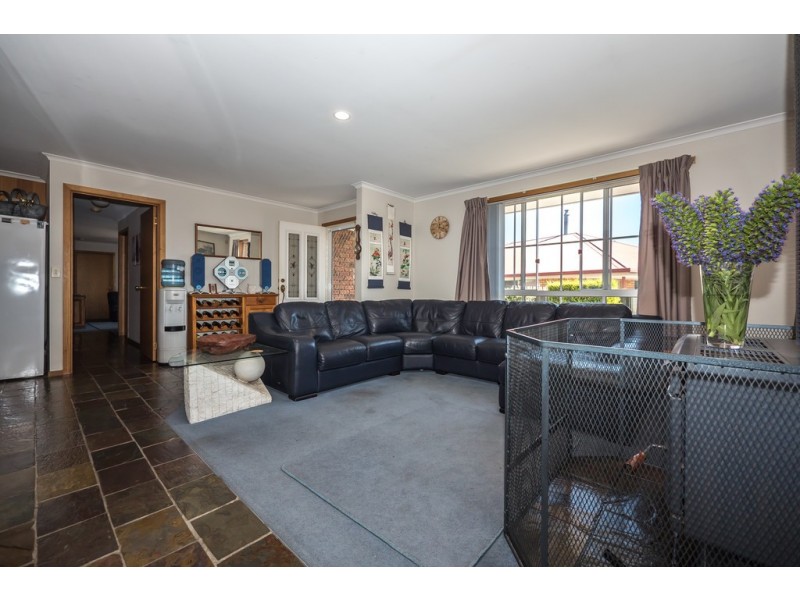 7 Blackstone dr, Old Beach TAS 7017