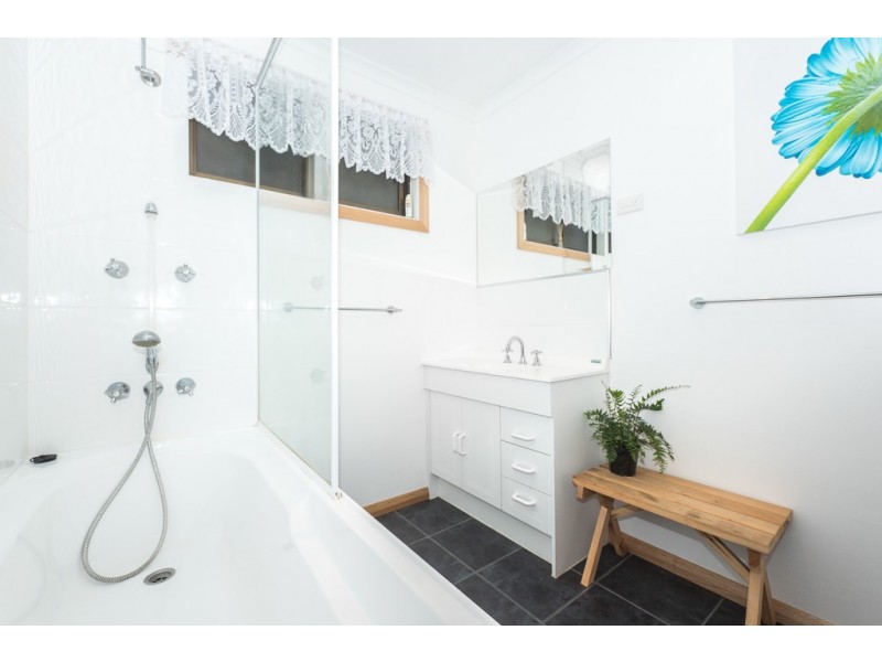 556 Church Road, Dromedary TAS 7030