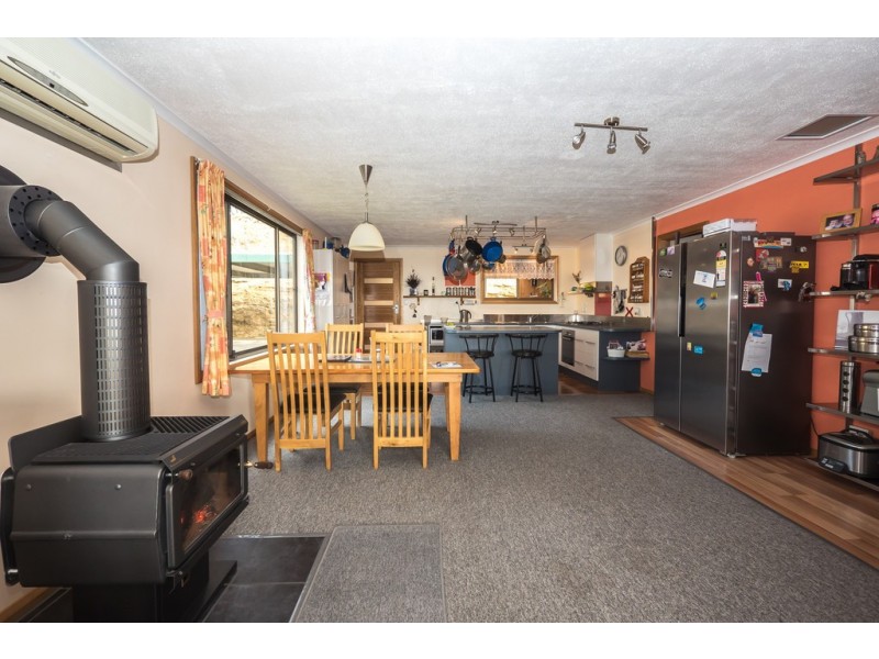 556 Church Road, Dromedary TAS 7030