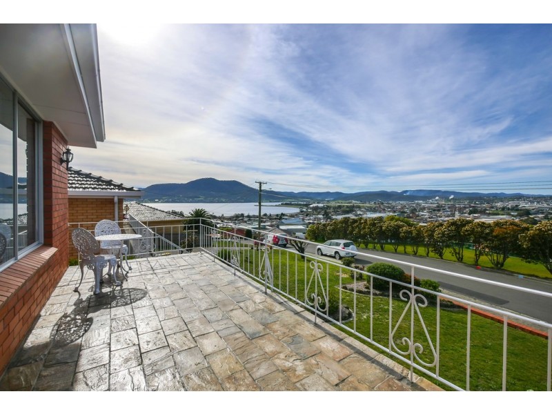 19 Weston Place, Montrose TAS 7010