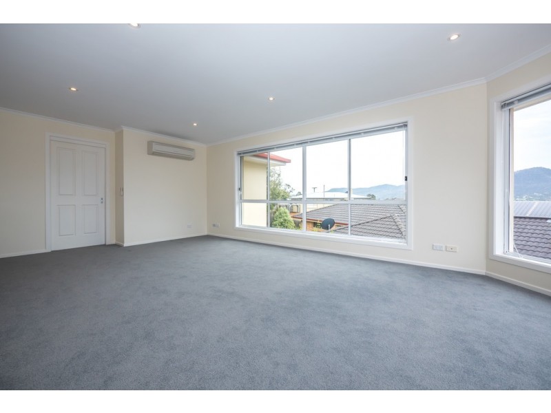 10 Chablis Crt, Berriedale TAS 7011