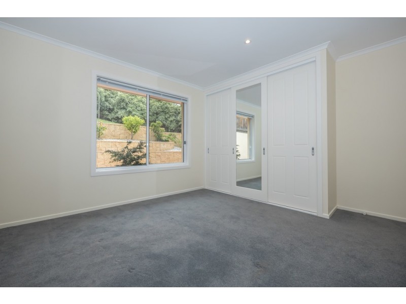 10 Chablis Crt, Berriedale TAS 7011