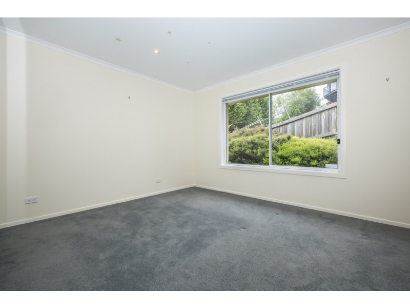 10 Chablis Crt, Berriedale TAS 7011