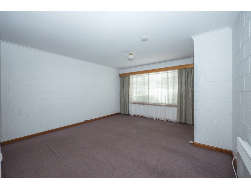 1/60 Main Road, Claremont TAS 7011