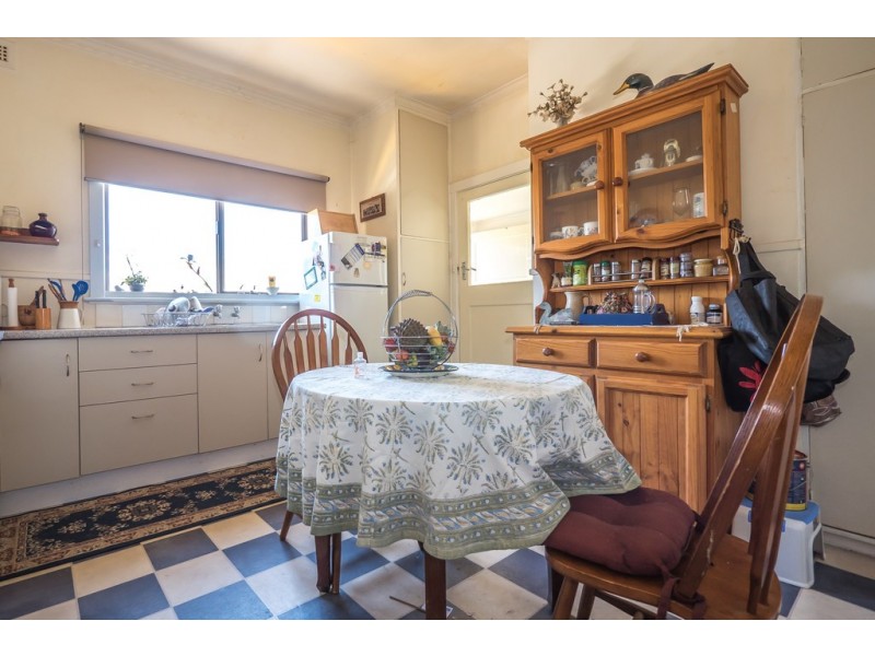 81 Southview Crescent, New Norfolk TAS 7140