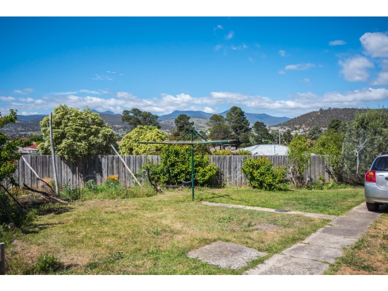 81 Southview Crescent, New Norfolk TAS 7140