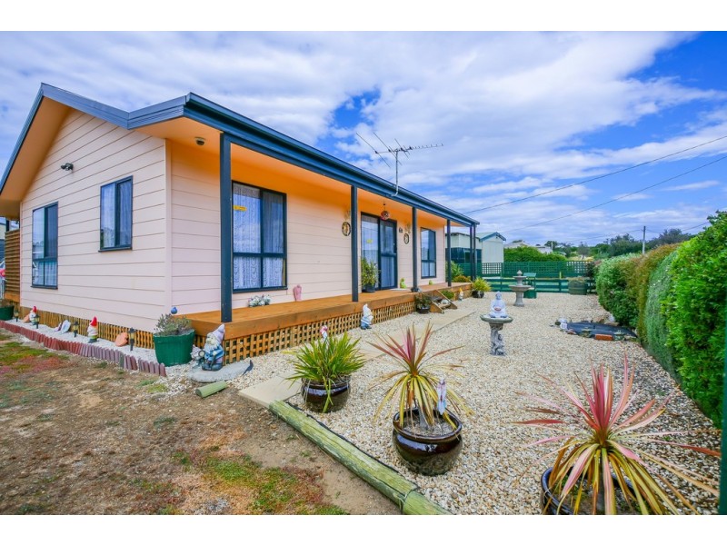 19 Nerine Street, Primrose Sands TAS 7173