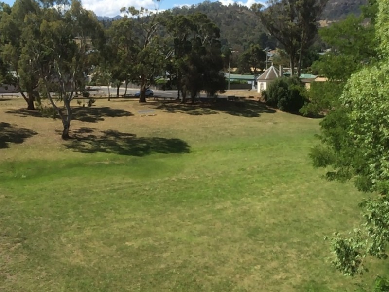 1A Station Street, New Norfolk TAS 7140