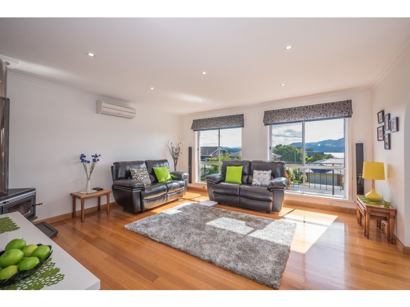 15 Parramore Street, Rosetta TAS 7010