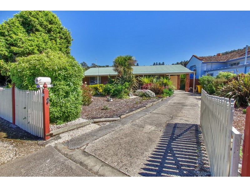 28 Derwent Terrace, New Norfolk TAS 7140