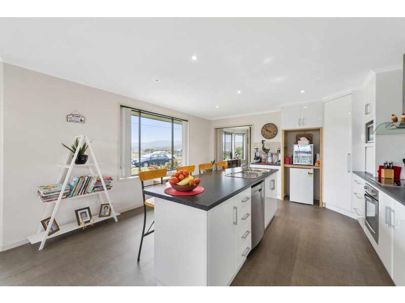 1 Hildergard Court, Brighton TAS 7030
