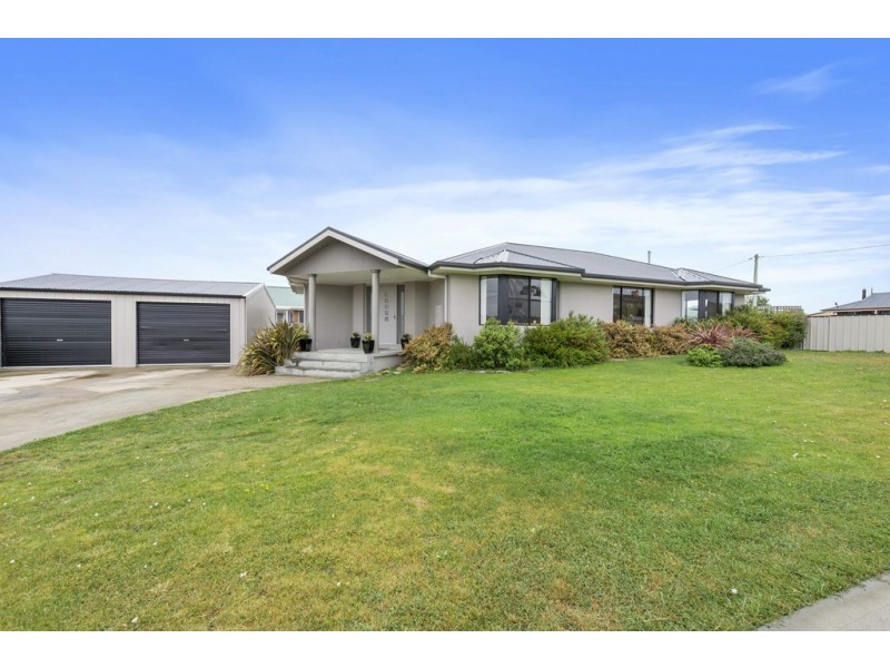 1 Hildergard Court, Brighton TAS 7030