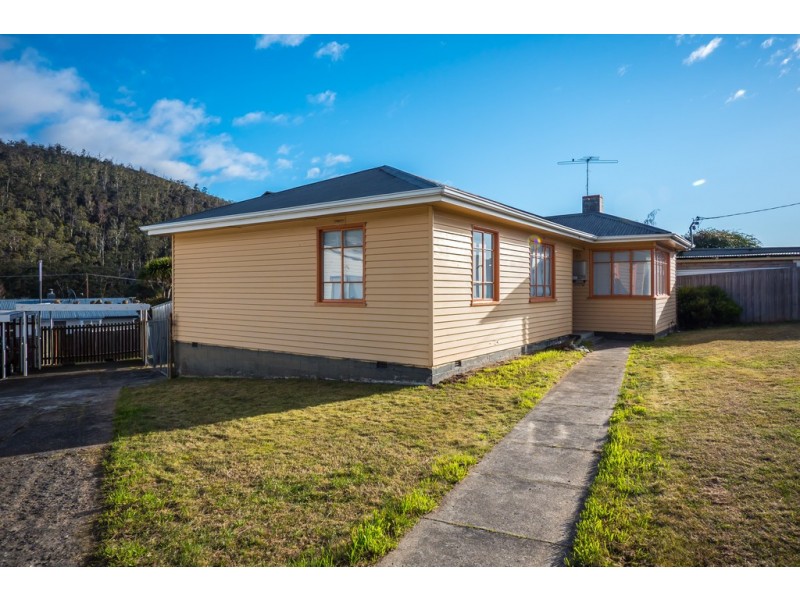 8 Allunga Road, Chigwell TAS 7011