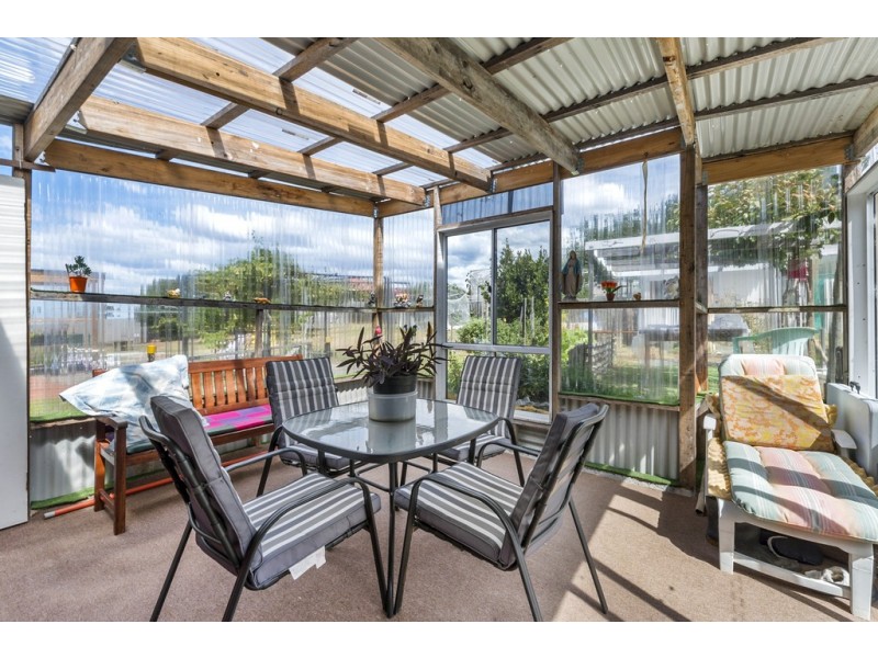 2/9 Gillies Road, Claremont TAS 7011
