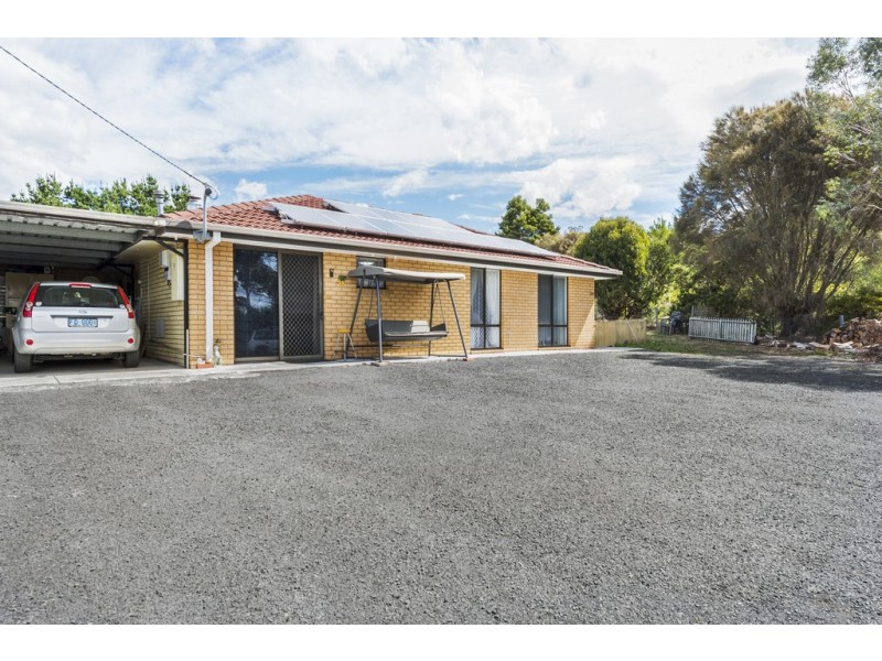 2/9 Gillies Road, Claremont TAS 7011