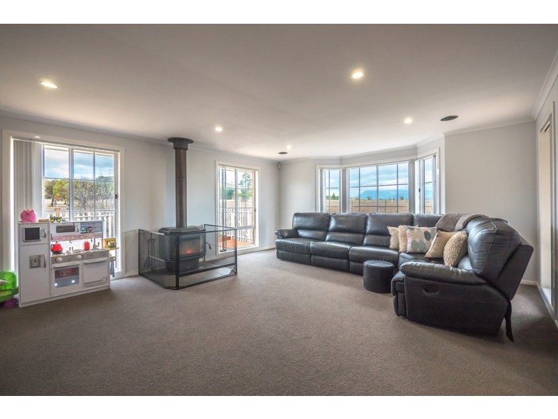 211 Tea Tree Road, Tea Tree TAS 7017