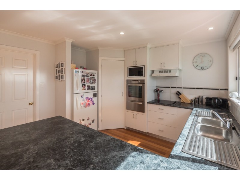 211 Tea Tree Road, Tea Tree TAS 7017