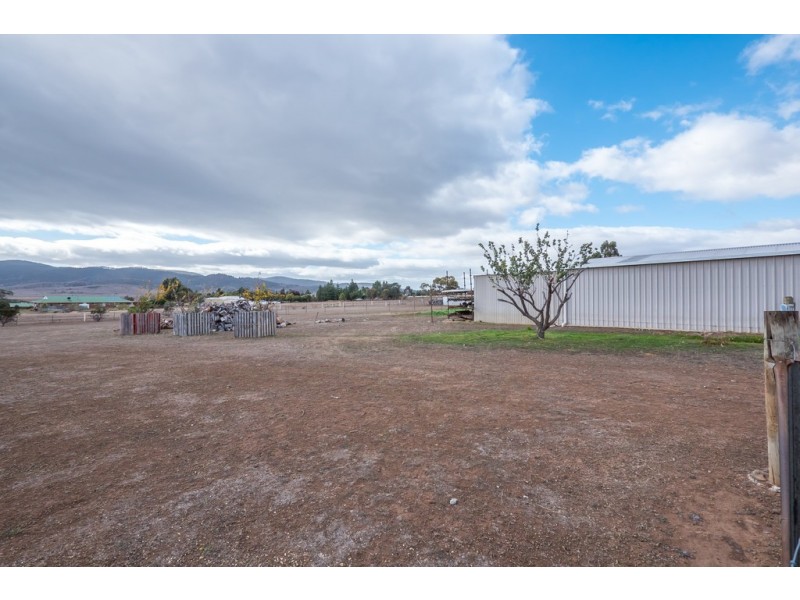 211 Tea Tree Road, Tea Tree TAS 7017