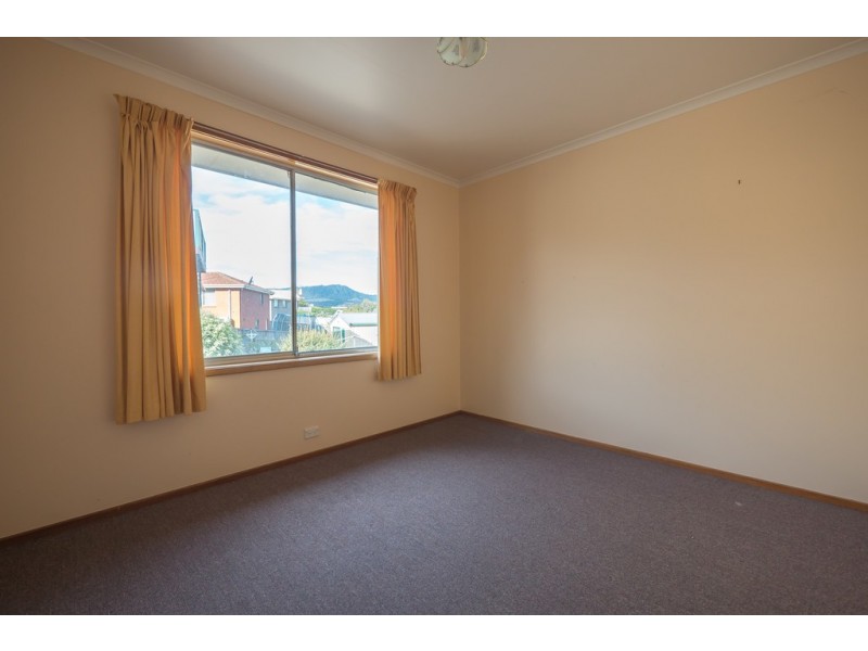 35 Calvert Crecsent, Herdsmans Cove TAS 7030