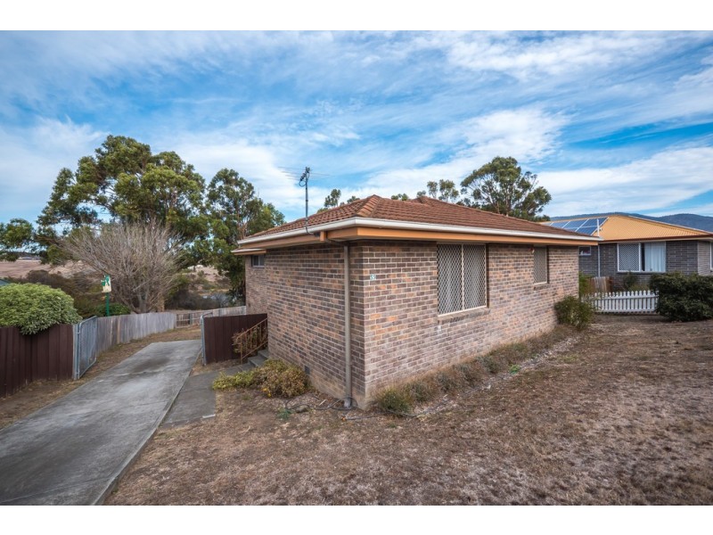 35 Calvert Crecsent, Herdsmans Cove TAS 7030