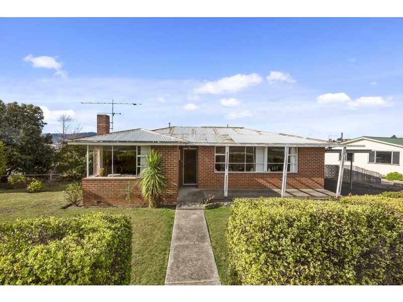 41 Adelphi Rd, Claremont TAS 7011