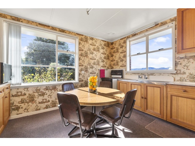 41 Adelphi Rd, Claremont TAS 7011