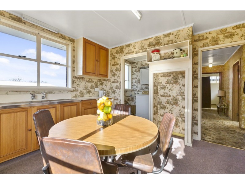 41 Adelphi Rd, Claremont TAS 7011