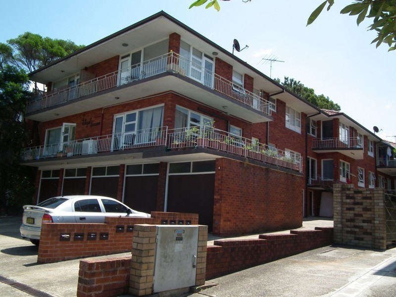 11/4 MONOMEETH STREET, Bexley NSW 2207