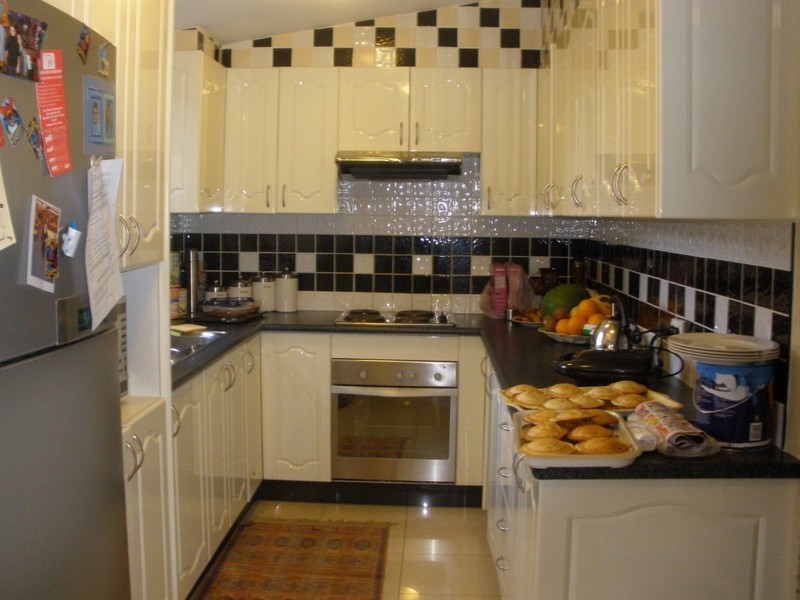 18 WILLISON ROAD, Carlton NSW 2218