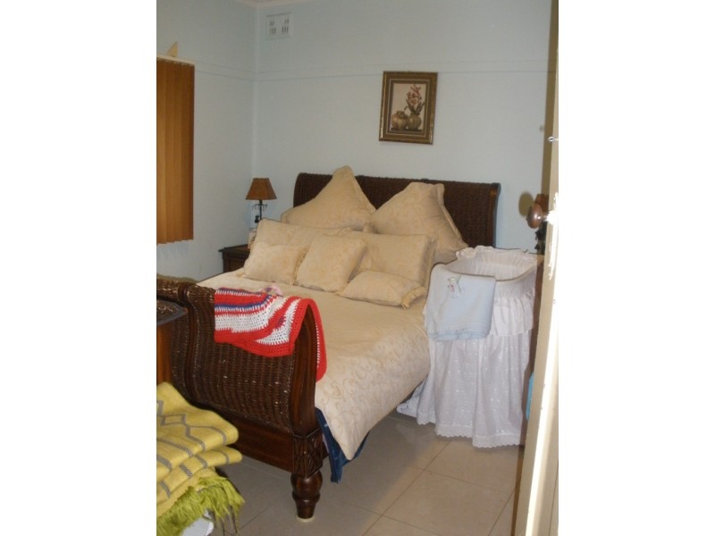 18 WILLISON ROAD, Carlton NSW 2218