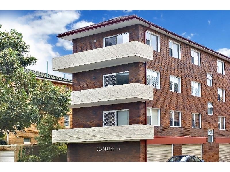 5/182 RUSSELL AVENUE, Dolls Point NSW 2219