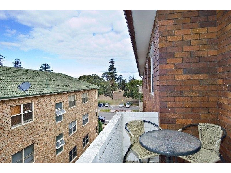 5/182 RUSSELL AVENUE, Dolls Point NSW 2219